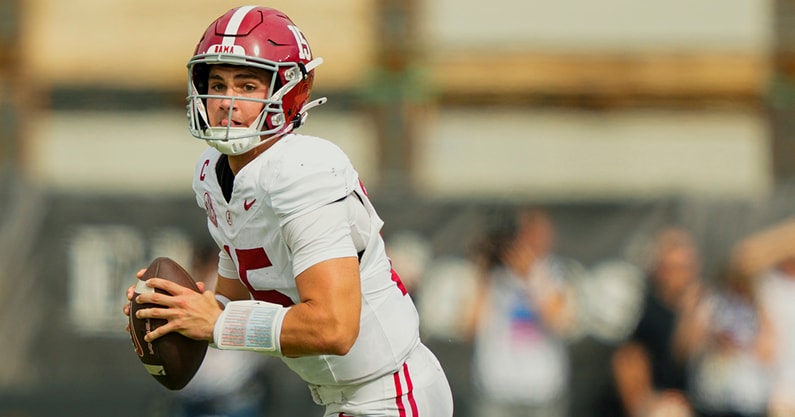 Alabama QB Ty Simpson