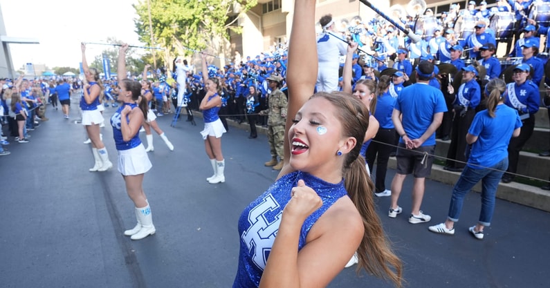 Syndication: The Courier-Journal
