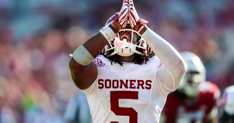 NCAA Football: Oklahoma at South Carolina