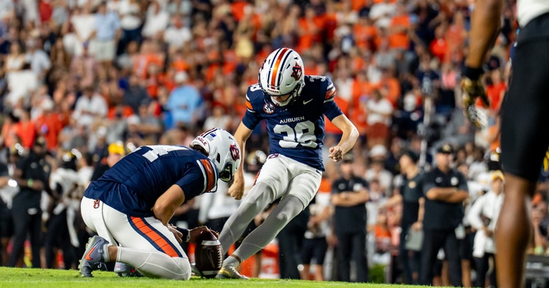 Auburn-vs-MIssouri-2nd-Half-10-18-25-32