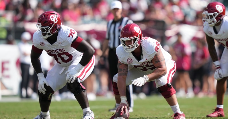 NCAA Football: Oklahoma at Temple