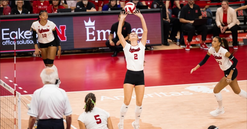 Nebraska volleyball Bergen Reilly (8)