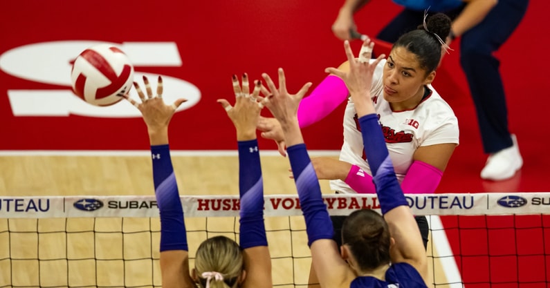Nebraska volleyball Teraya Sigler (7)