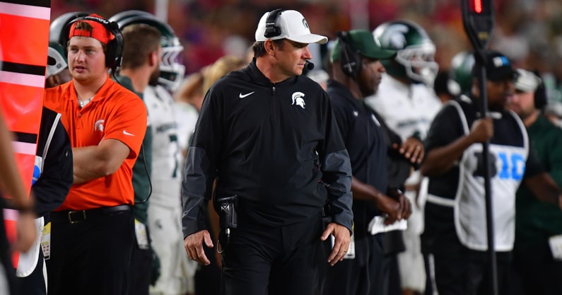 Michigan State Spartans head coach Jonathan Smith watches game action against the Southern California Trojans during the second half at the Los Angeles Memorial Coliseum. - Gary A. Vasquez, USA TODAY Sports