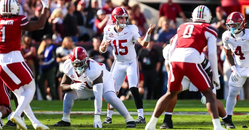 Alabama QB Ty Simpson