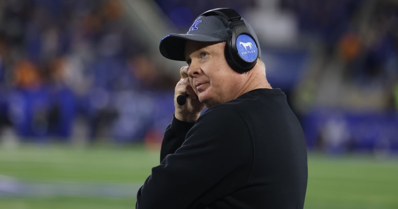 Mark Stoops - Dr. Michael Huang, Kentucky Sports Radio