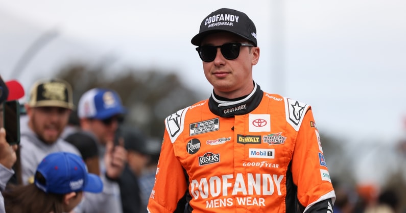 Christopher Bell (16)