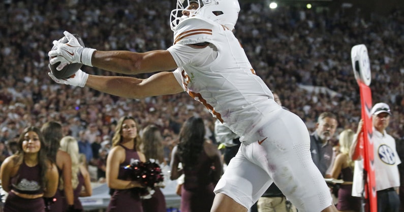 NCAA Football: Texas at Mississippi State