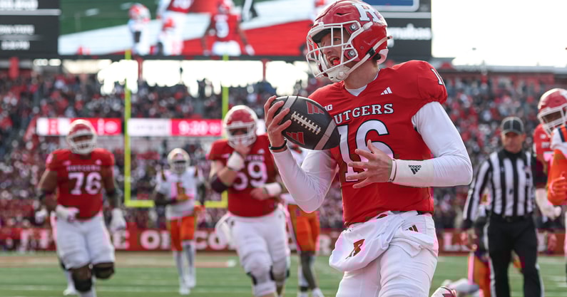 NCAA Football: Illinois at Rutgers