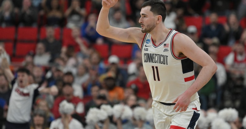 NCAA Basketball: NCAA Tournament First Round-Oklahoma at Connecticut