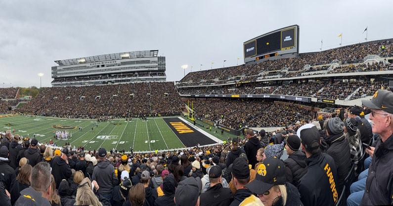 Kinnick Stadium(1)