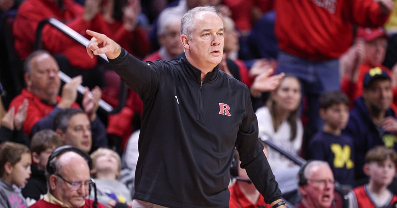 Rutgers Basketball head coach Steve Pikiell
