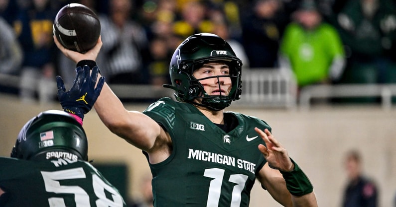Michigan State's Alessio Milivojevic throws a pass against Michigan during the fourth quarter on Saturday, Oct. 25, 2025, at Spartan Stadium in East Lansing. - Nick King, USA TODAY Sports