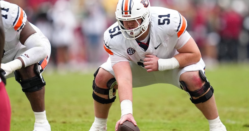 Fayetteville, AR - 20251025 - Auburn Tigers Football vs. Arkansas Razorbacks