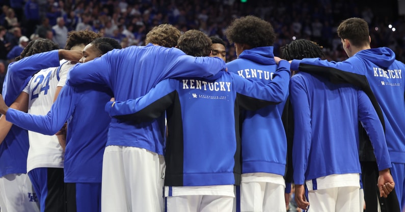 mark-pope-tests-kentucky-competitive-fire-with-unique-punishment-losers-do-laundry