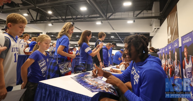 mark-pope-kentucky-basketball-fans-players-connection-bbn