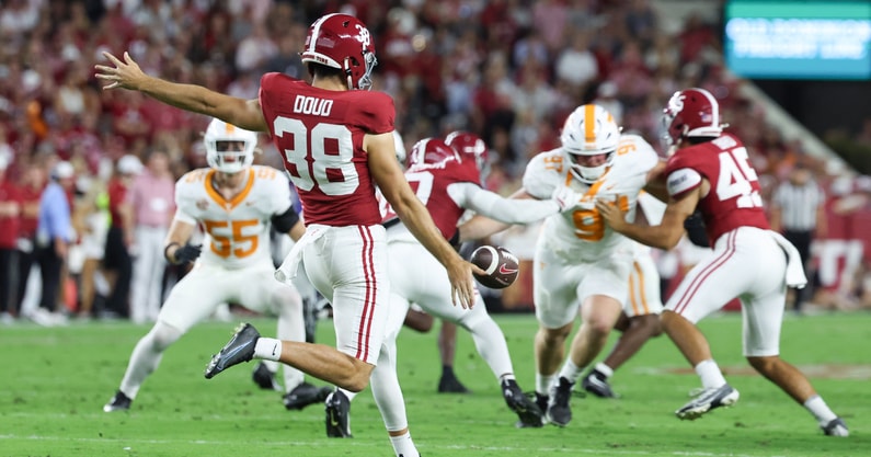 Alabama punter Blake Doud