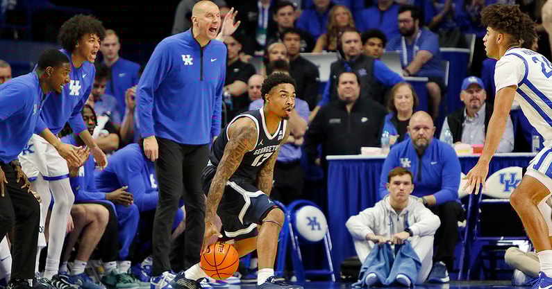 1 - Pope yells for D _C6A0237