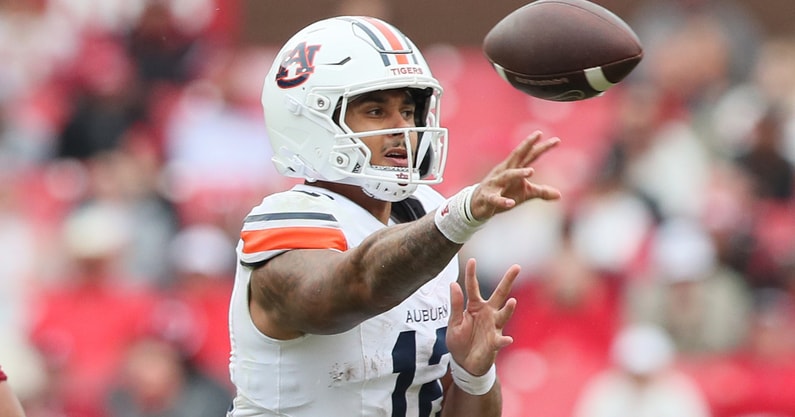 kentucky-will-face-auburn-backup-quarterback-ashton-daniels