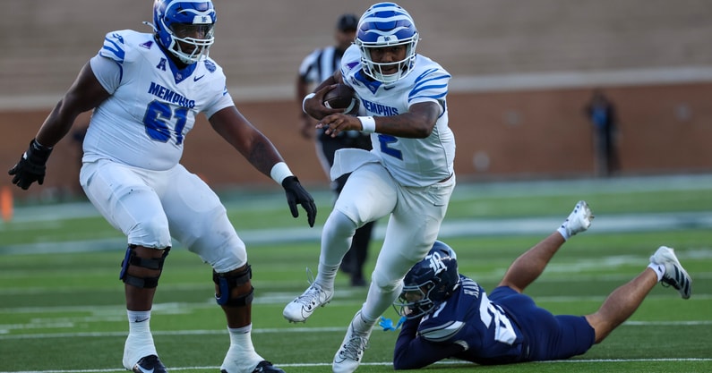 NCAA Football: Memphis at Rice
