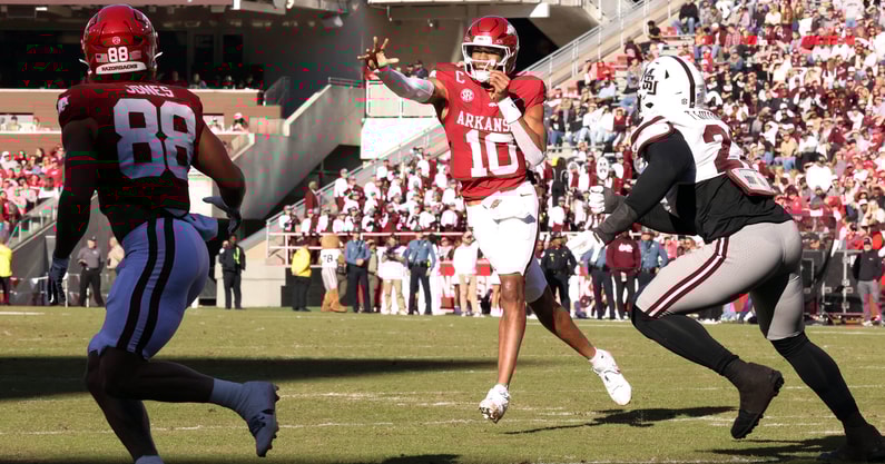 NCAA Football: Mississippi State at Arkansas