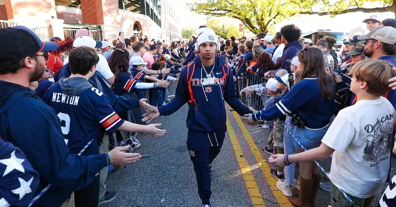 7E0E7C2A-07EE-4812-AE36-85680A9EFE67