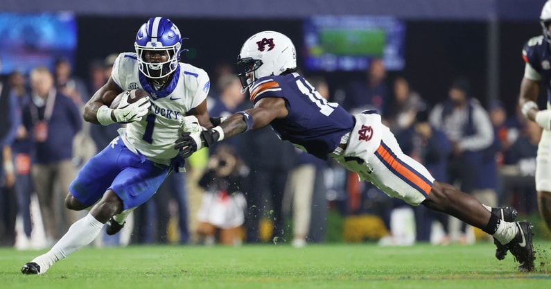 NCAA Football: Kentucky at Auburn