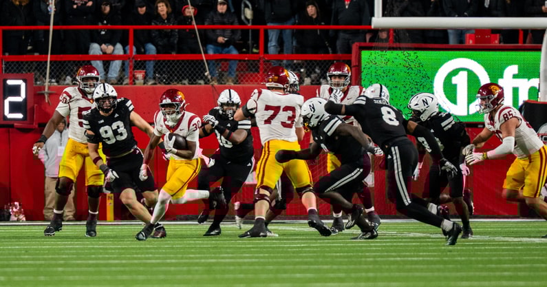 USC running back King Miller breaks through the Nebraska defense