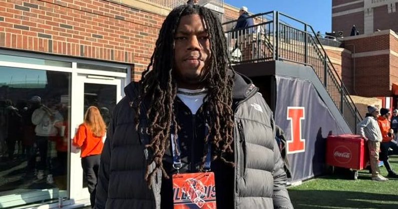 JUCO offensive lineman Jakolby Jones