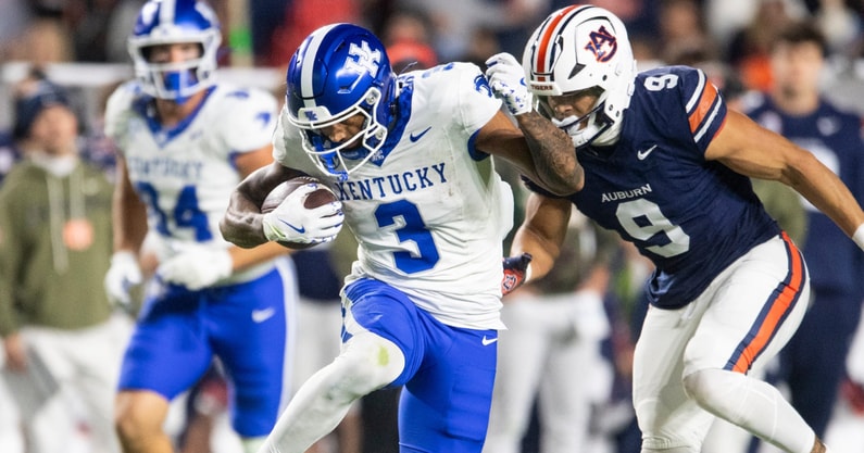 Kentucky RB Seth McGowan vs. Auburn, via Jake Crandall: Advertiser : USA TODAY NETWORK via Imagn Images