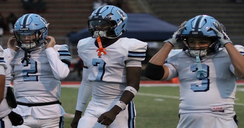 Belleville East team 2025 1200x630 EDGYTIM