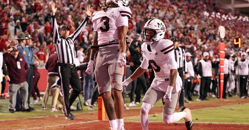 NCAA Football: Mississippi State at Arkansas