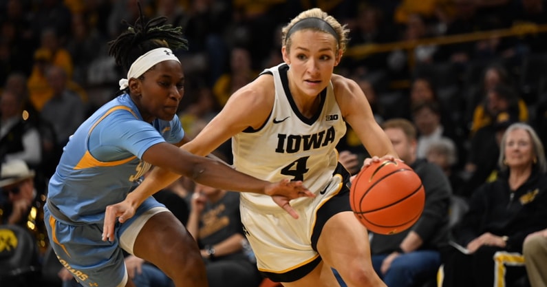 The Hawkeyes defeated Southern in the season-opener on Monday night. (Photo by Dennis Scheidt)