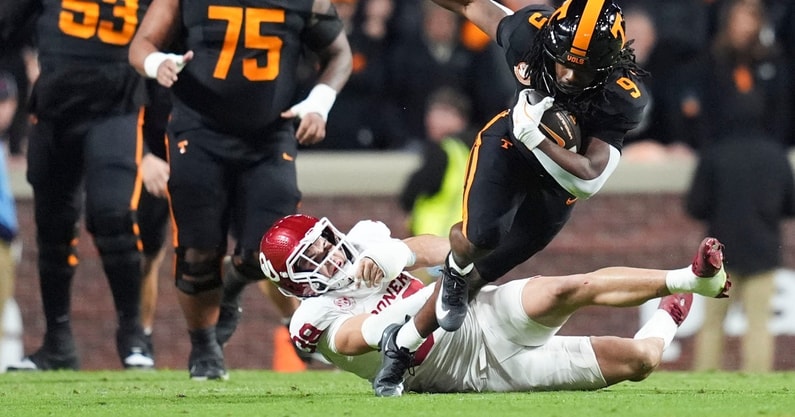 Syndication: The Knoxville News-Sentinel