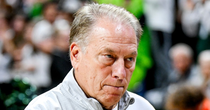 Tom-Izzo-calls-out-reporter-for-dumb-question-after-Michigan-State-season-opener