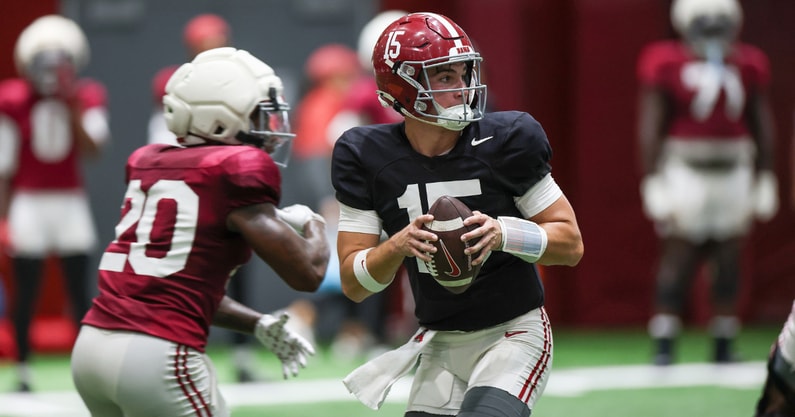 Alabama QB Ty Simpson