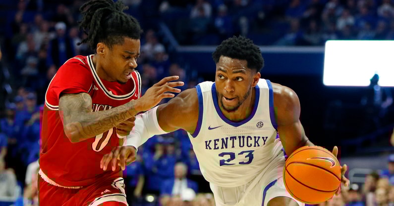 z - Dioubate drives _C6A0411