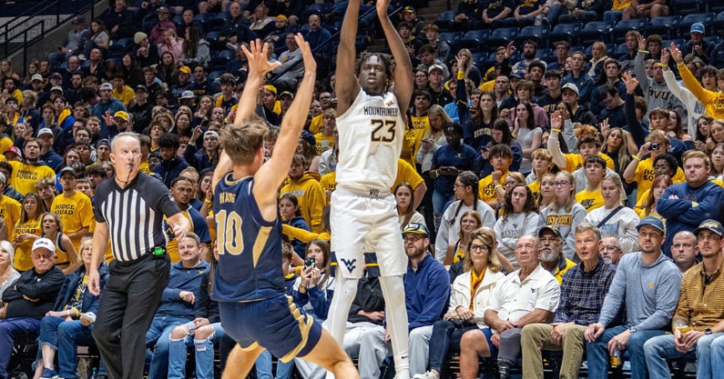 West Virginia's Morris Ugusuk against Mount St. Mary's