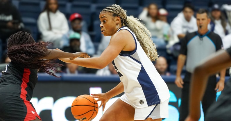 ksr-gameday-monmouth-stands-in-the-way-of-kentucky-being-2-0