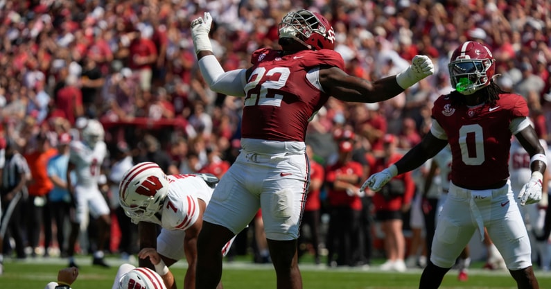 Alabama DL LT Overton