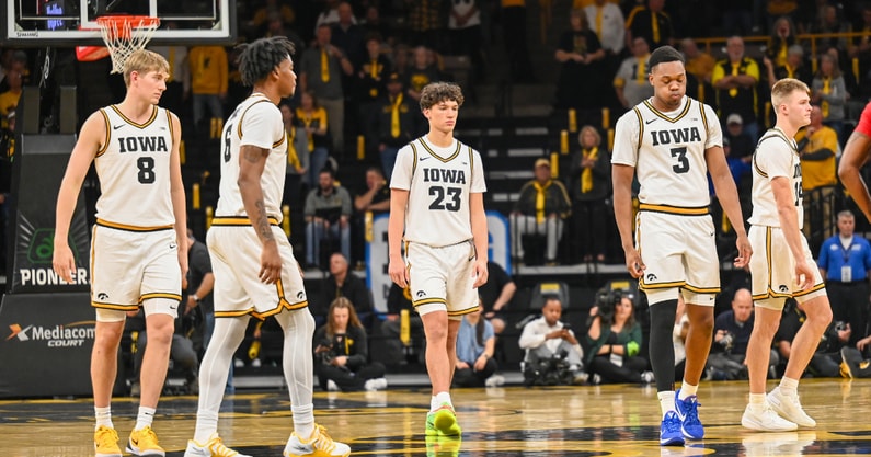 Iowa Basketball(3)
