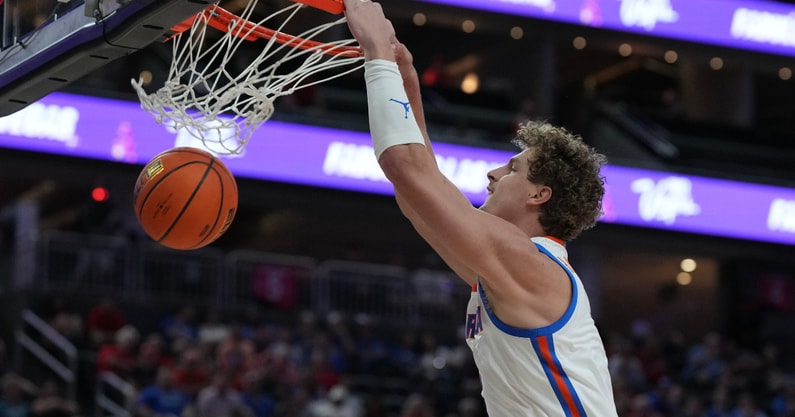 Florida-Gators-Micah-Handlogten