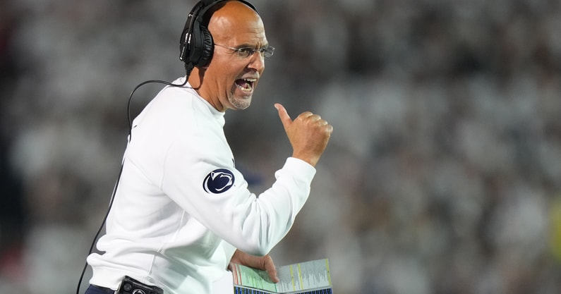 NCAA Football: Oregon at Penn State