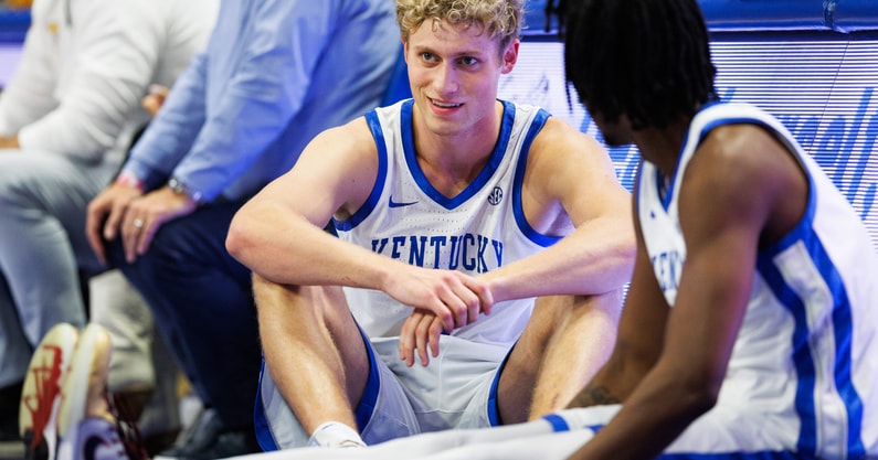 NCAA Basketball: Valparaiso at Kentucky