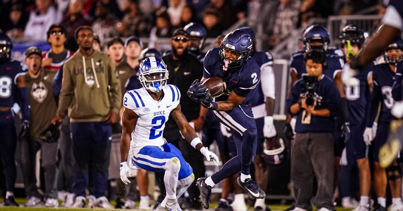 Duke dropped by UConn