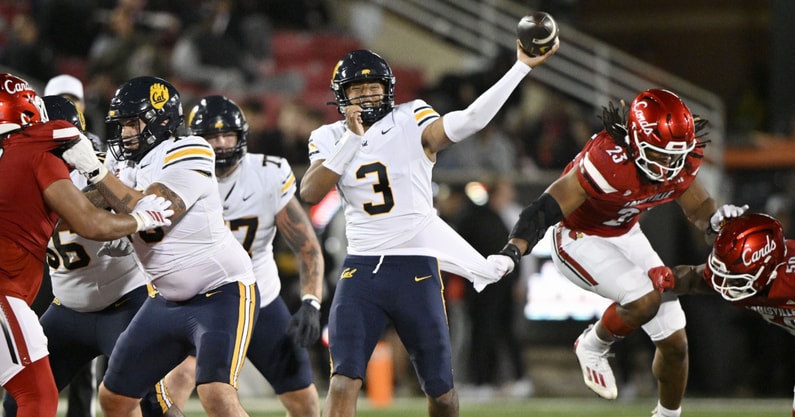 Cal quarterback Jaron-Keawe Sagapolutele