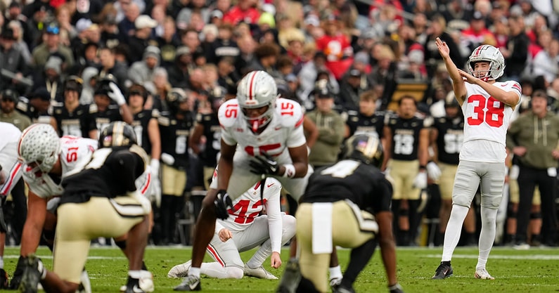 Jayden Fielding by © Adam Cairns/Columbus Dispatch / USA TODAY NETWORK via Imagn Images