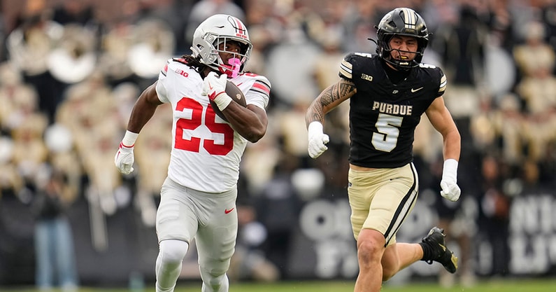 Bo Jackson by © Adam Cairns/Columbus Dispatch / USA TODAY NETWORK via Imagn Images