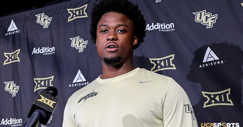 2S9A0002.00_09_41_19.Still006