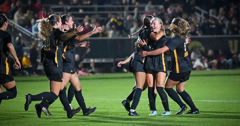 The Hawkeyes open tournament play on Friday against South Dakota State. (Photo by Dennis Scheidt)